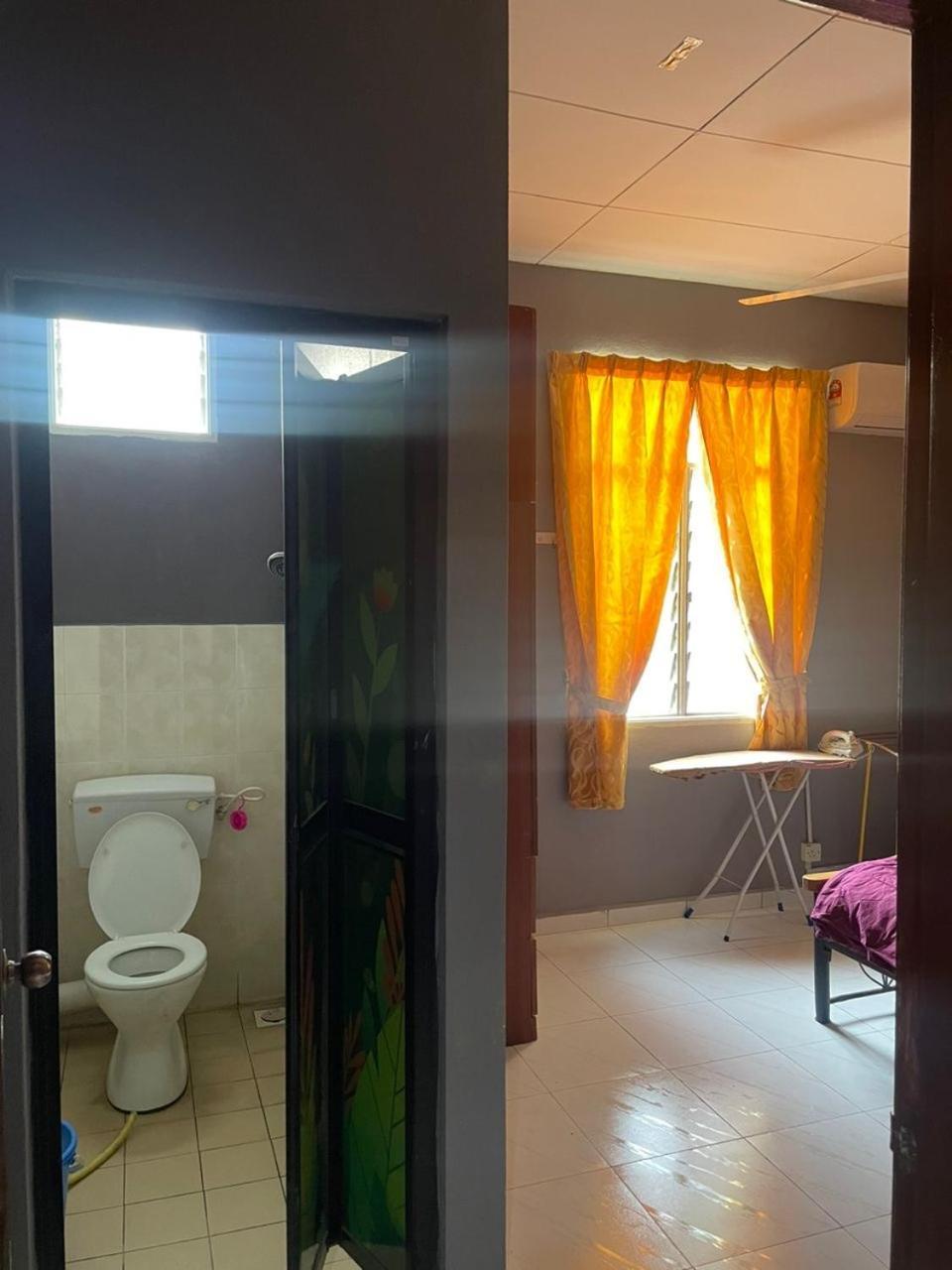Aqil Homestay Lunas Kulim For Mslim Only Exterior photo