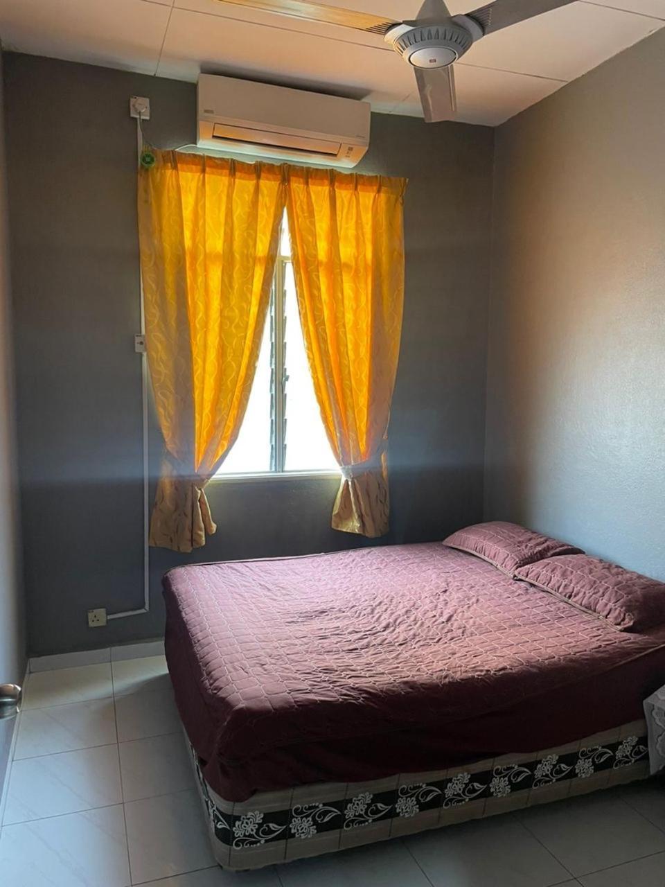 Aqil Homestay Lunas Kulim For Mslim Only Exterior photo